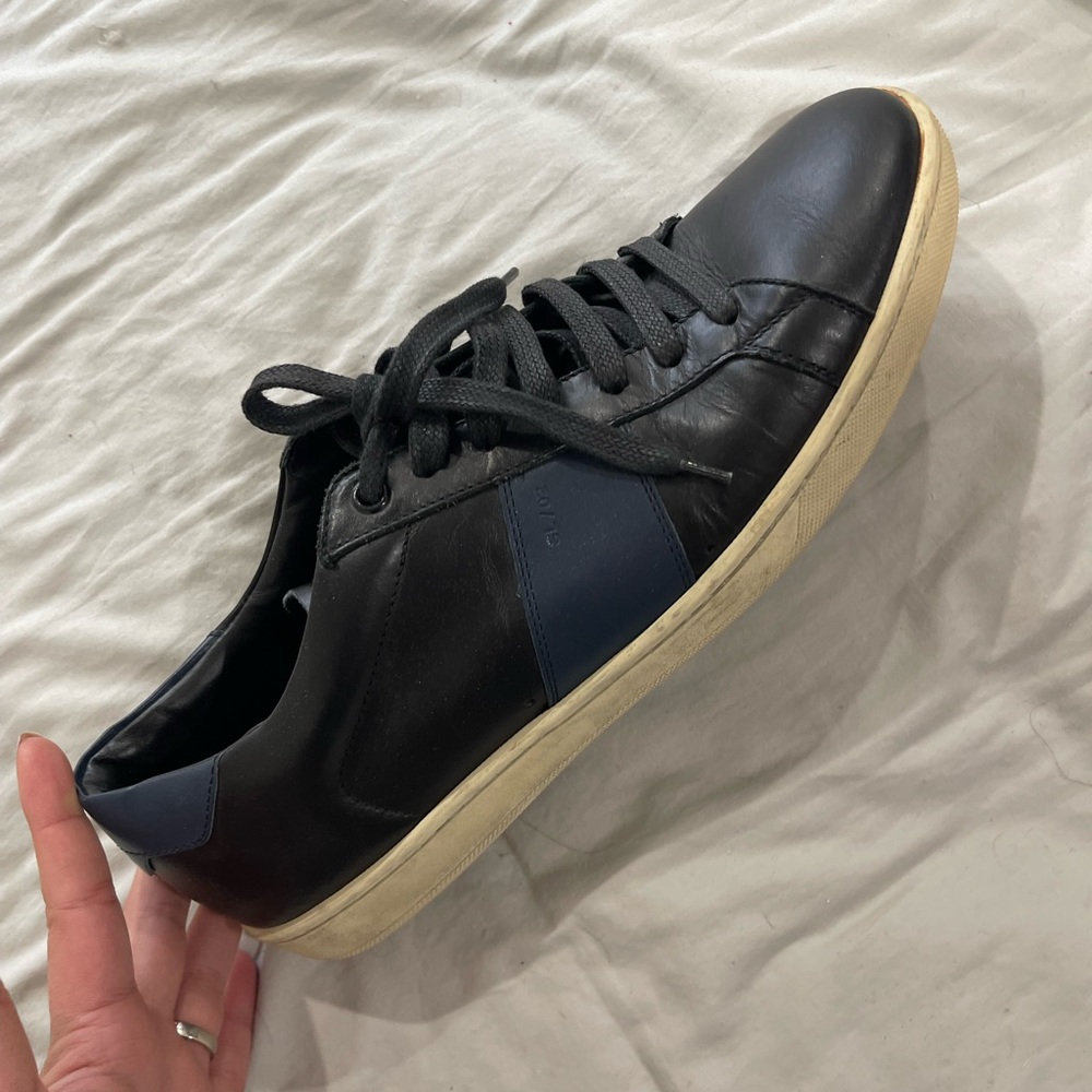 Saint Laurent low tops shoes. RL/02 Size 43